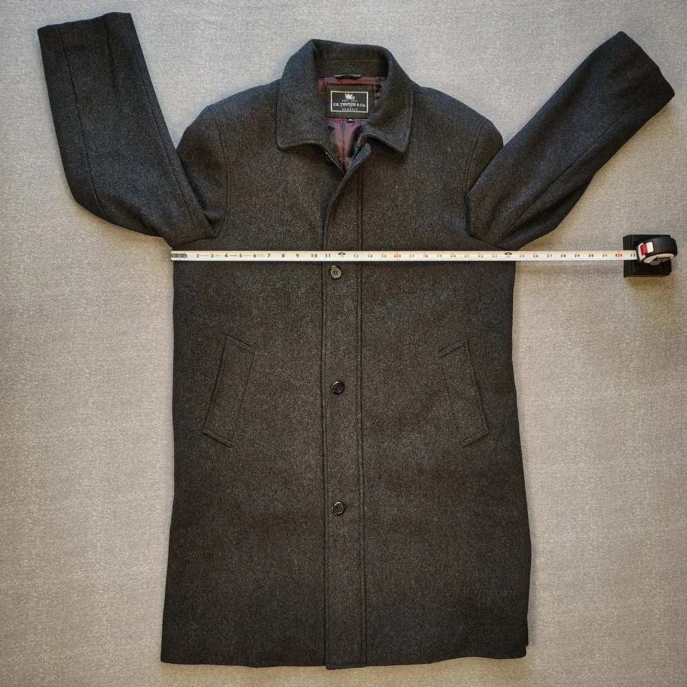 FR Tripler & Co Classic Charcoal Wool Blend Water Repellent Overcoat 42L